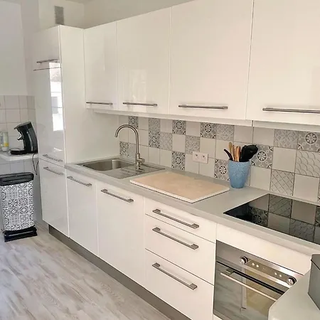 Appt T3 - 5 Pers - Vue - Climatisation By Interhome Sainte-Maxime